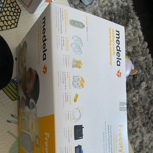 Brand new Medela freestyle flex pump